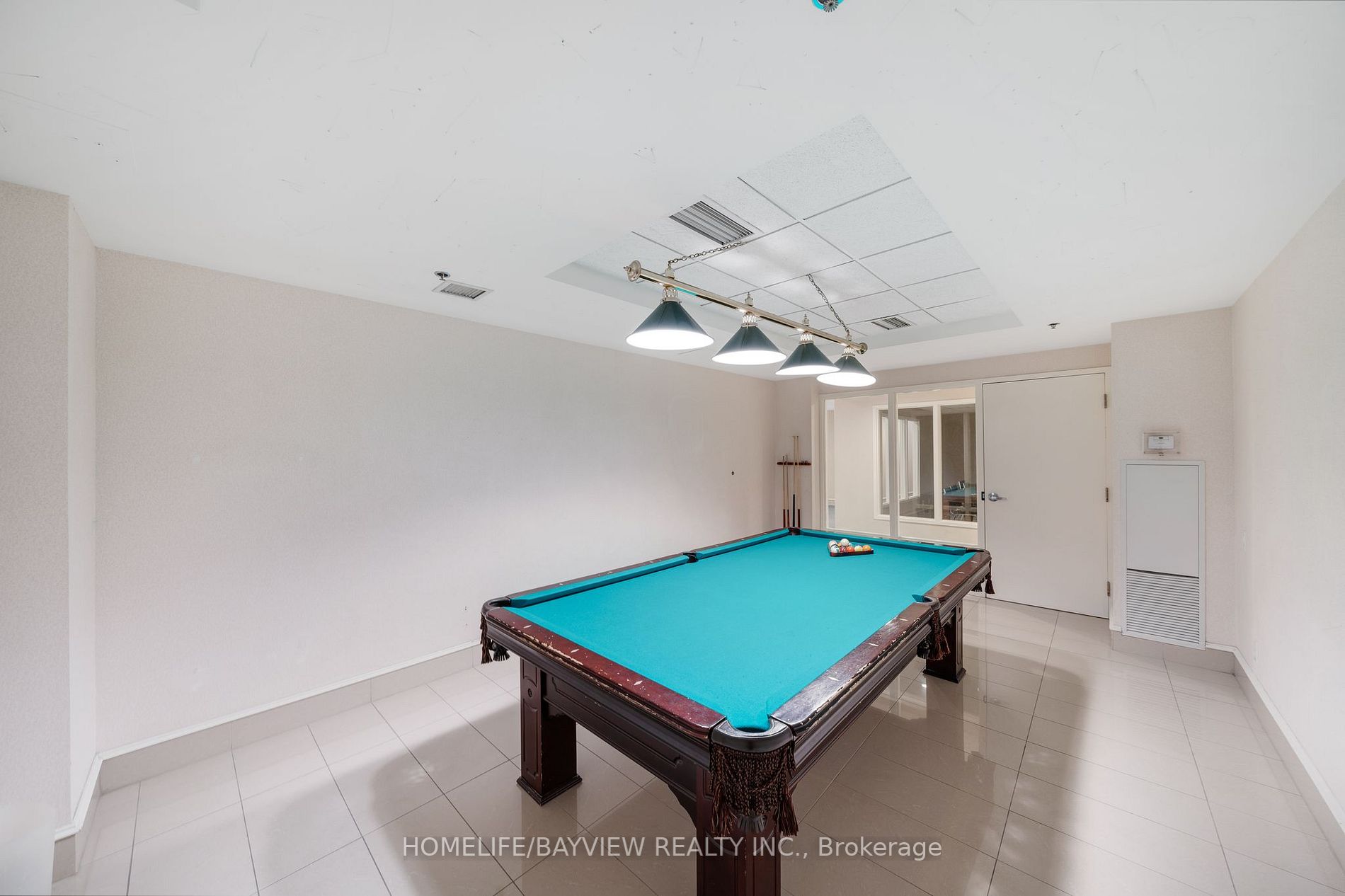 11121 Yonge St, #623