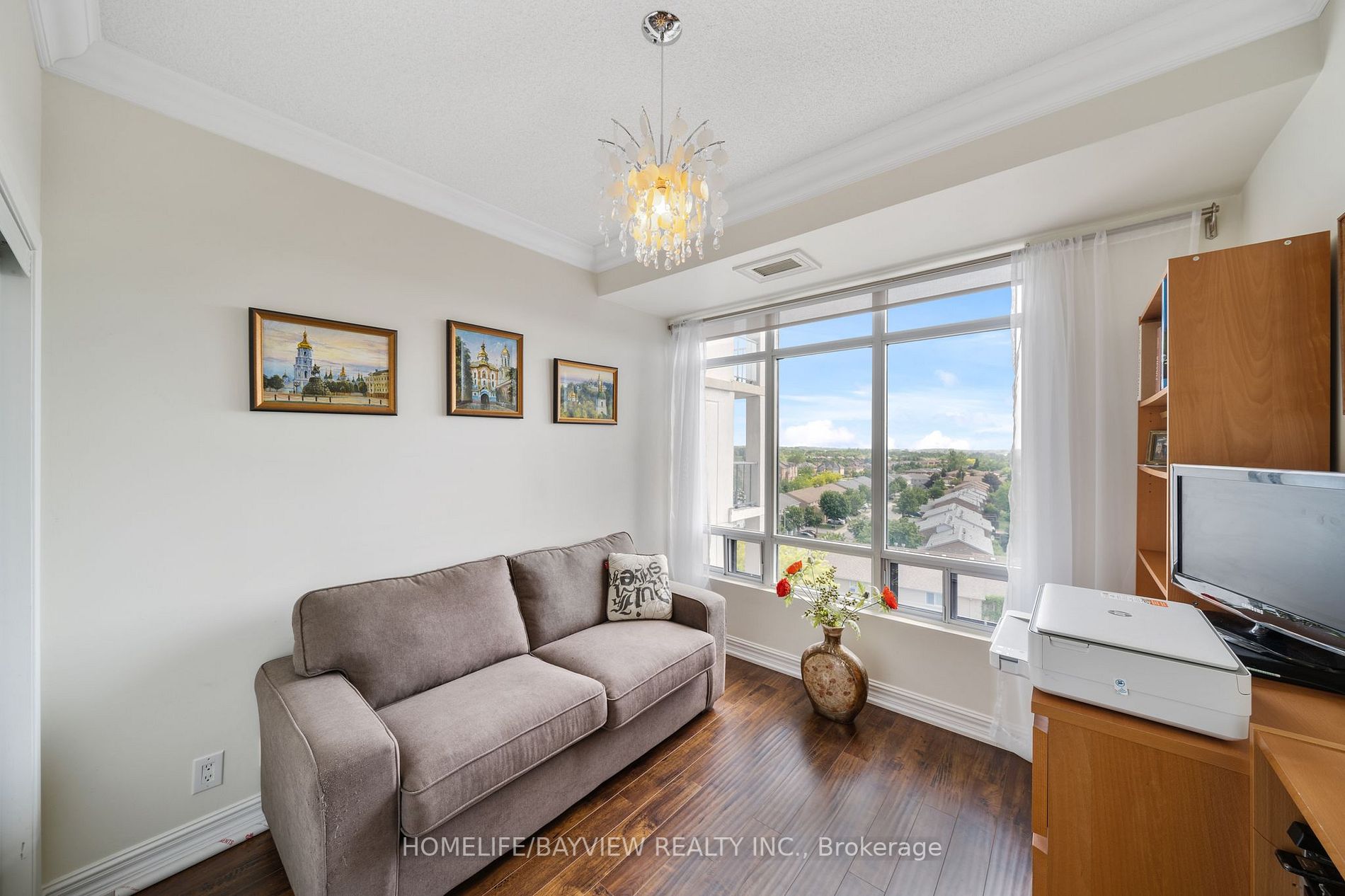 11121 Yonge St, #623