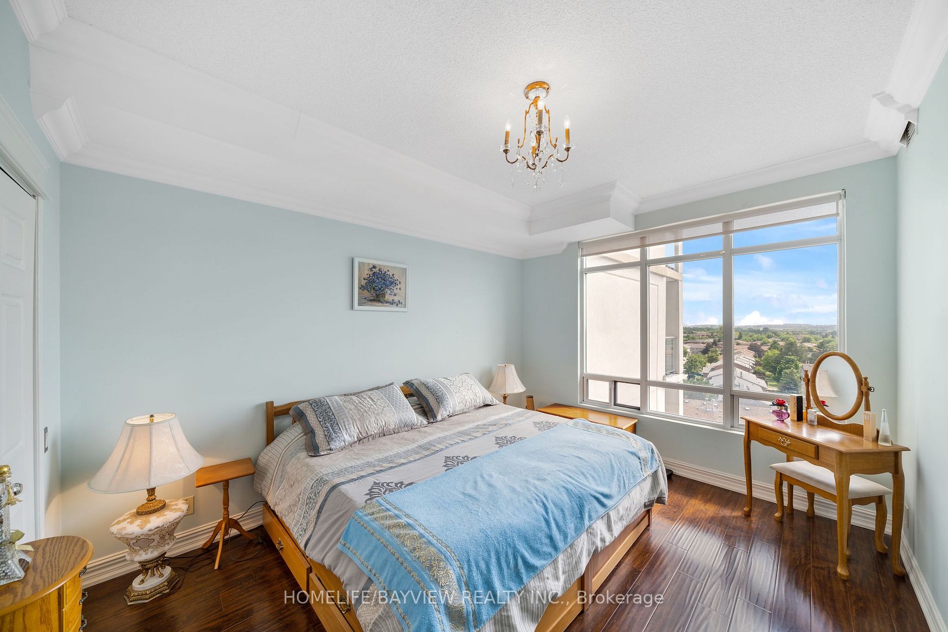 11121 Yonge St, #623