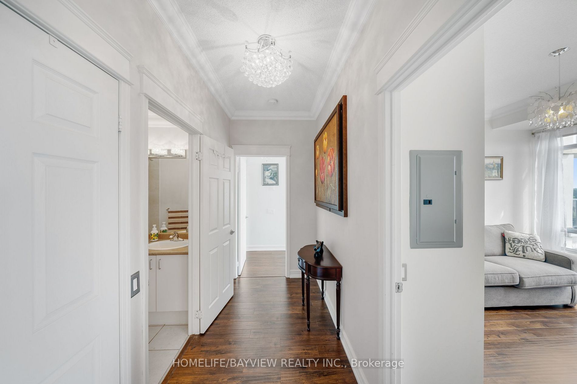 11121 Yonge St, #623