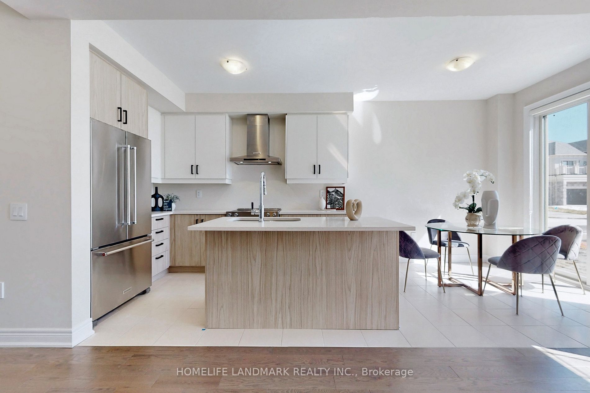 3 Drizzel Cres S