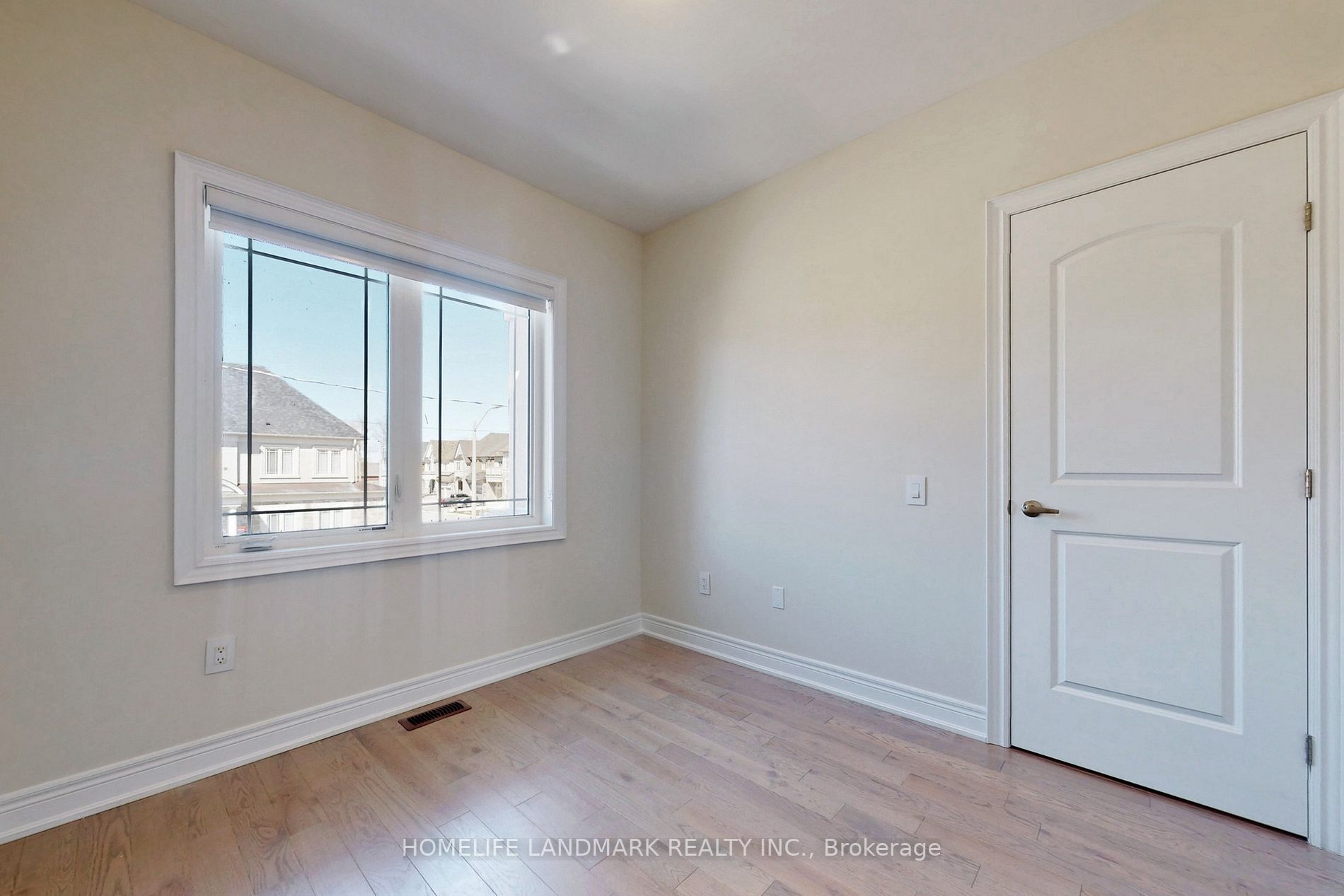 3 Drizzel Cres S