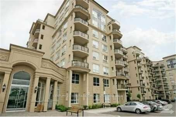 8 Maison Parc Crt, Vaughan