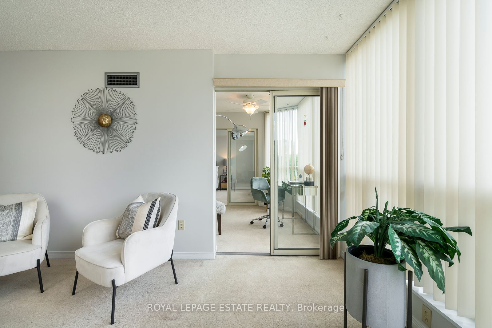 175 Cedar Ave, #406