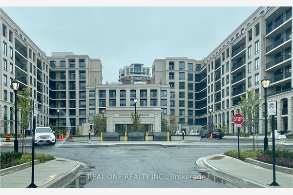 268 Buchanan Dr, Markham