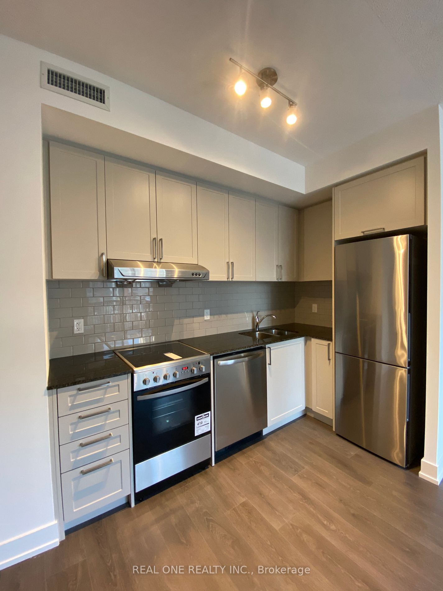 268 Buchanan Dr, #510W