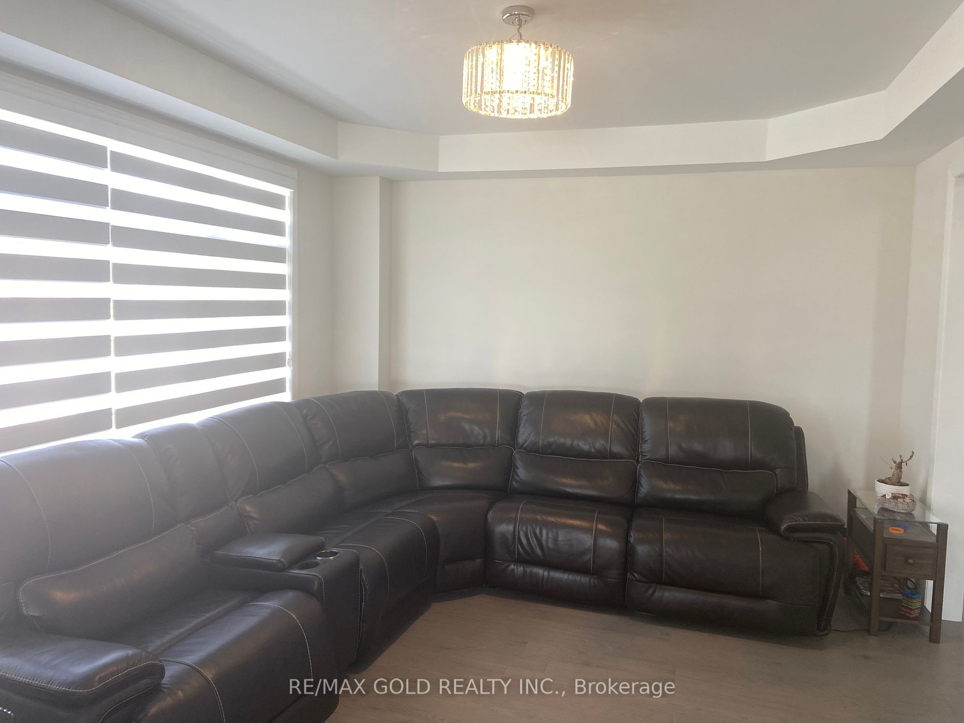 1120 Wickham Rd