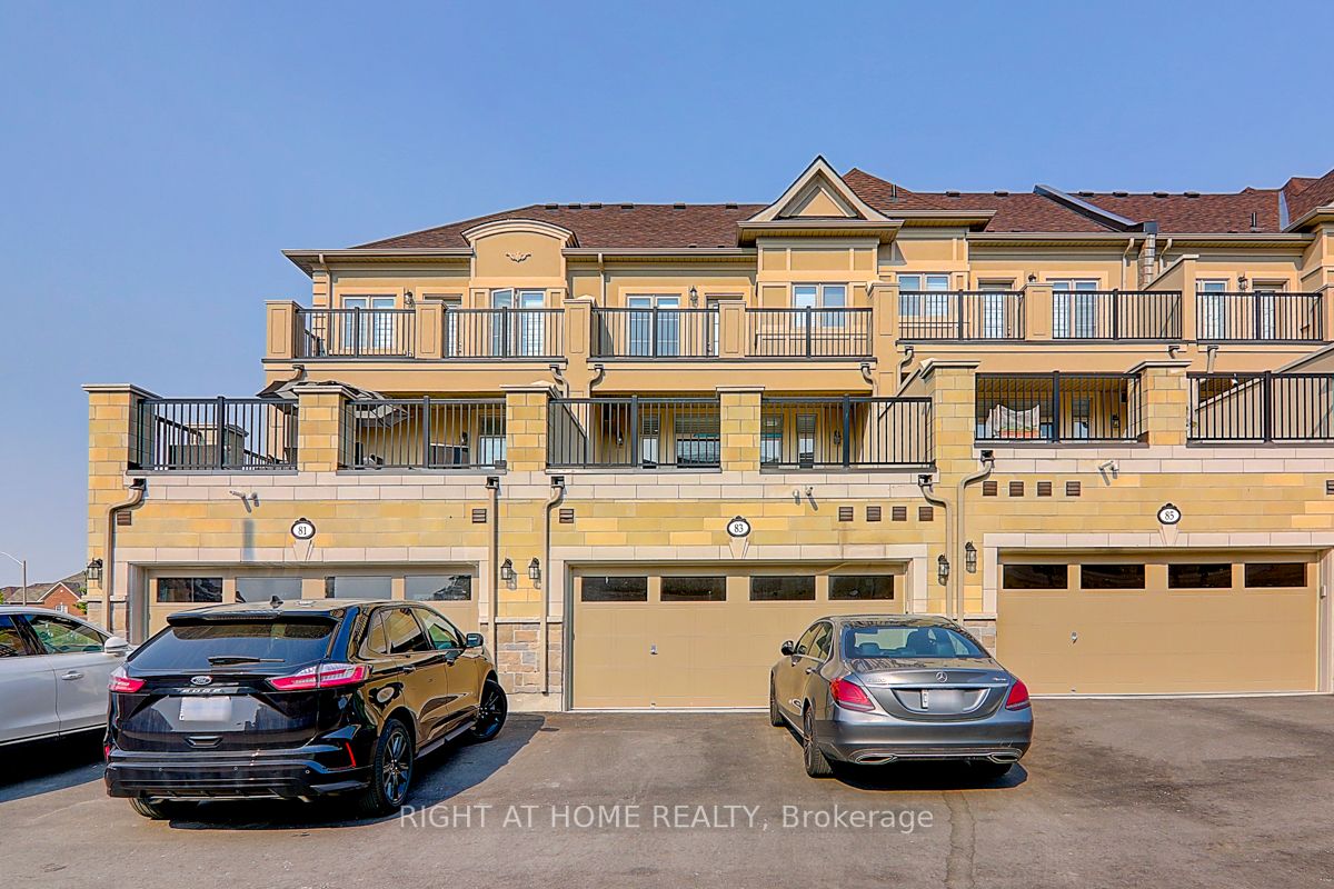 83 Grand Trunk Avenue