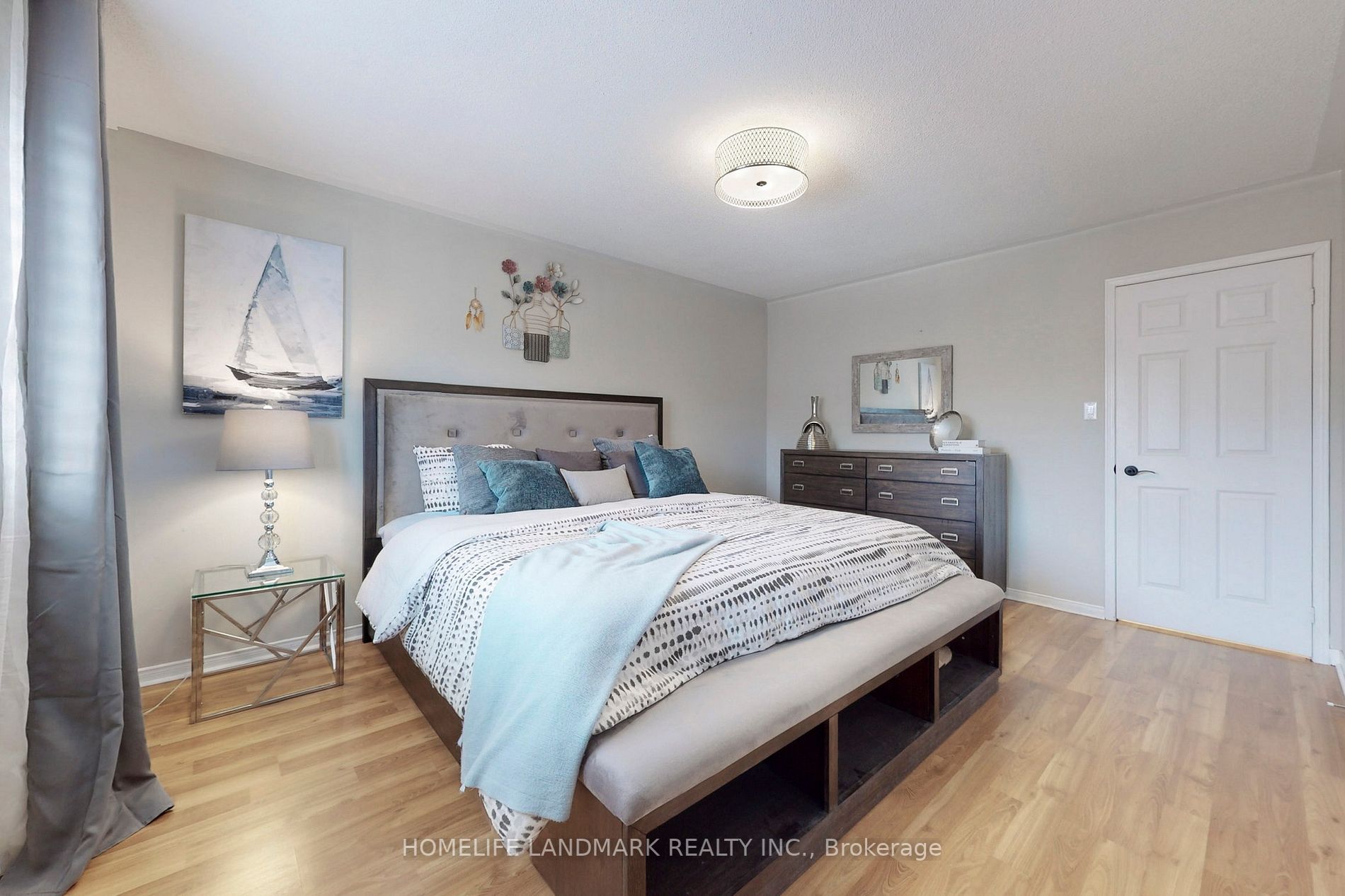 217 Hollywood Hill Circ