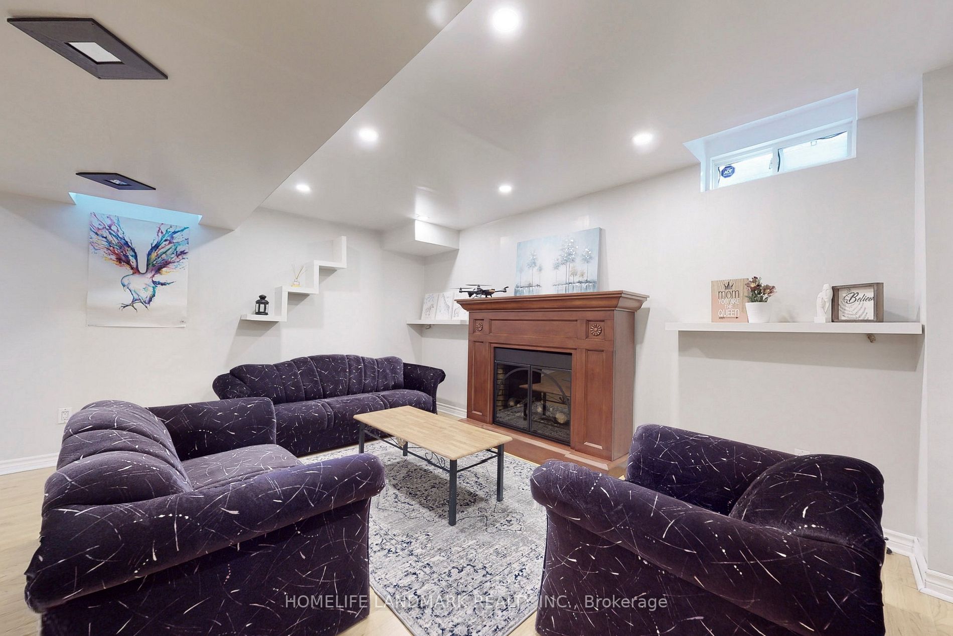 217 Hollywood Hill Circ