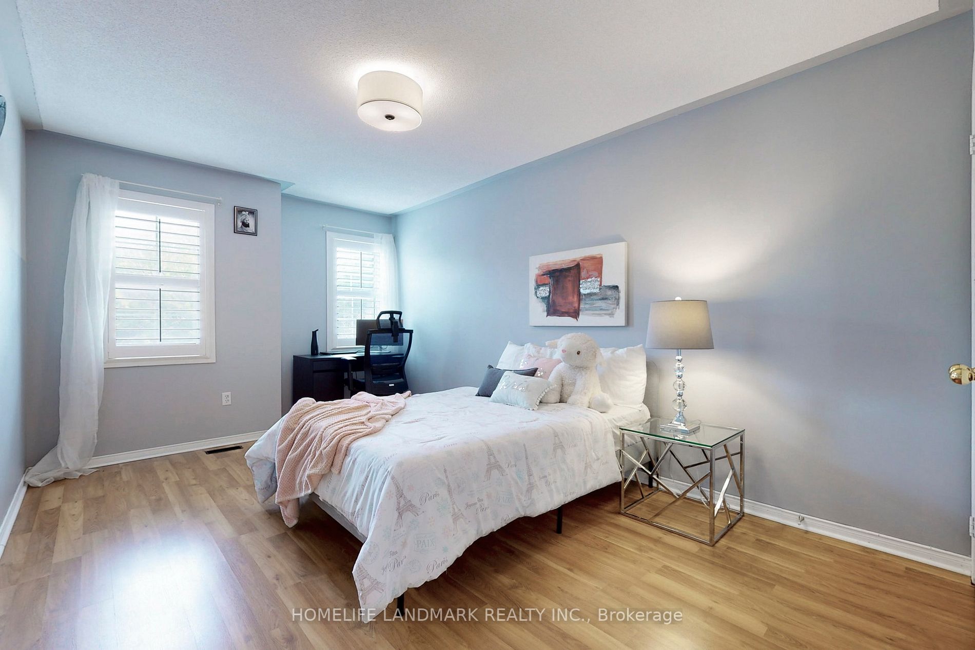 217 Hollywood Hill Circ