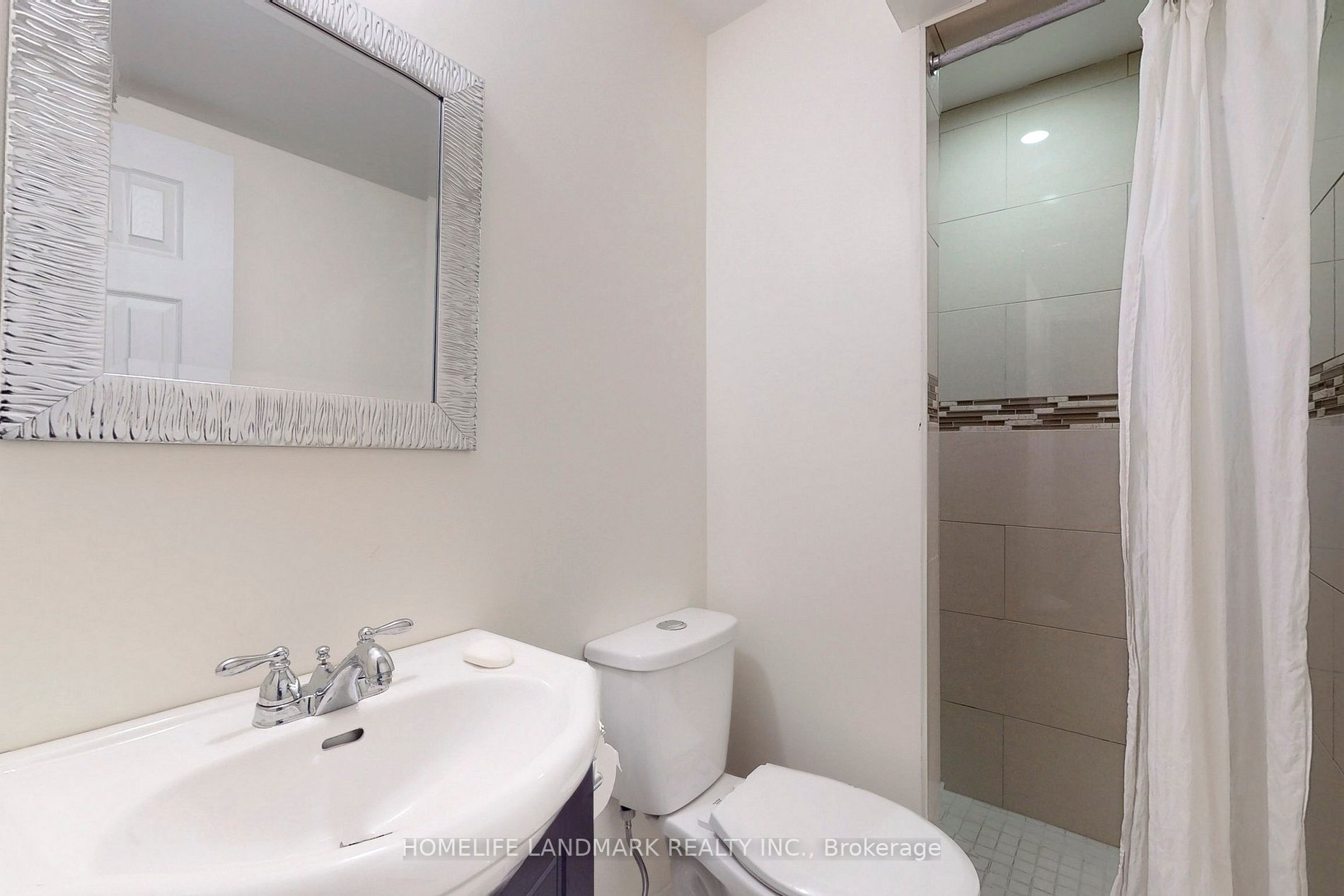 217 Hollywood Hill Circ