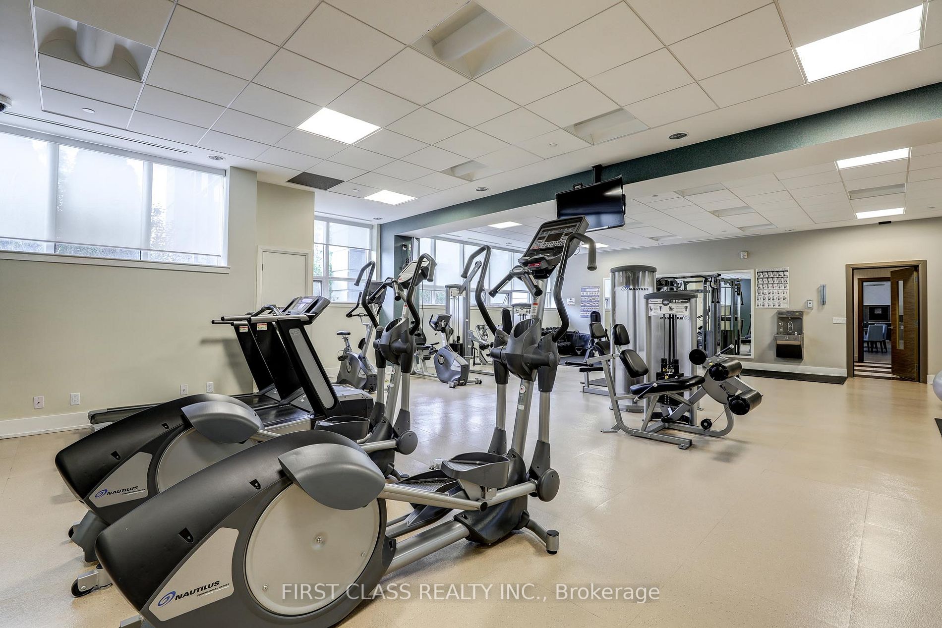 370 Highway 7 Rd E, #528