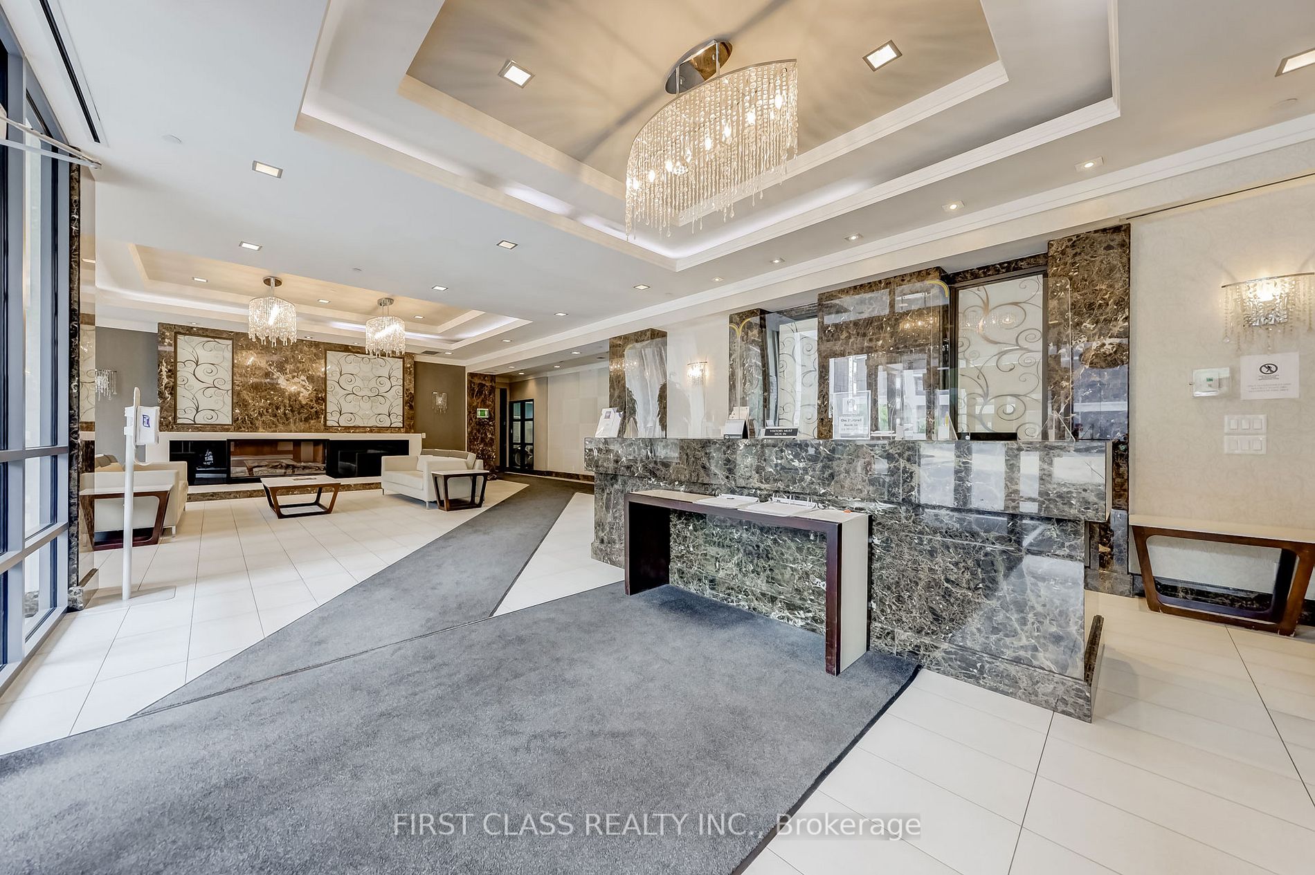 370 Highway 7 Rd E, #528