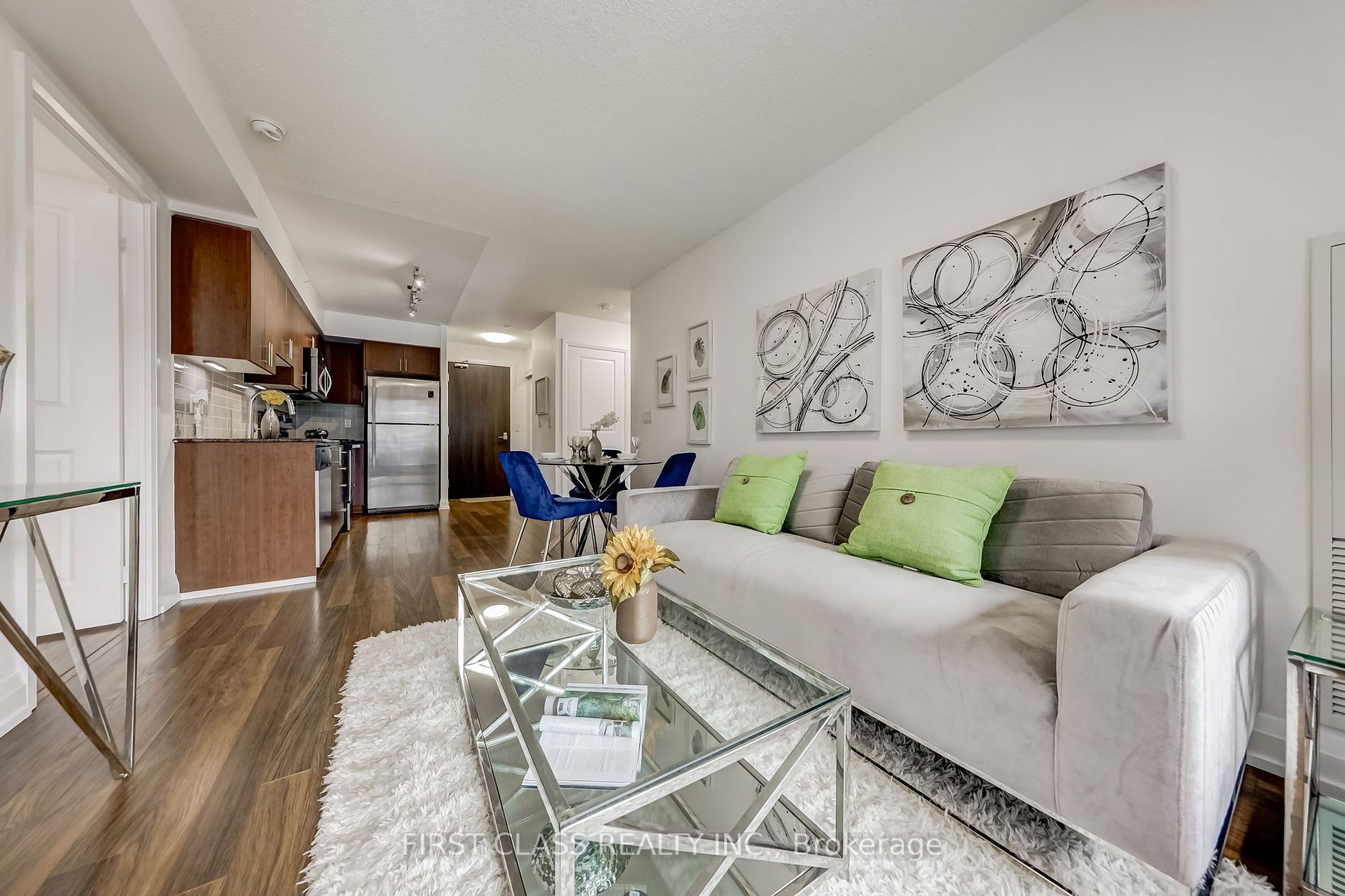 370 Highway 7 Rd E, #528