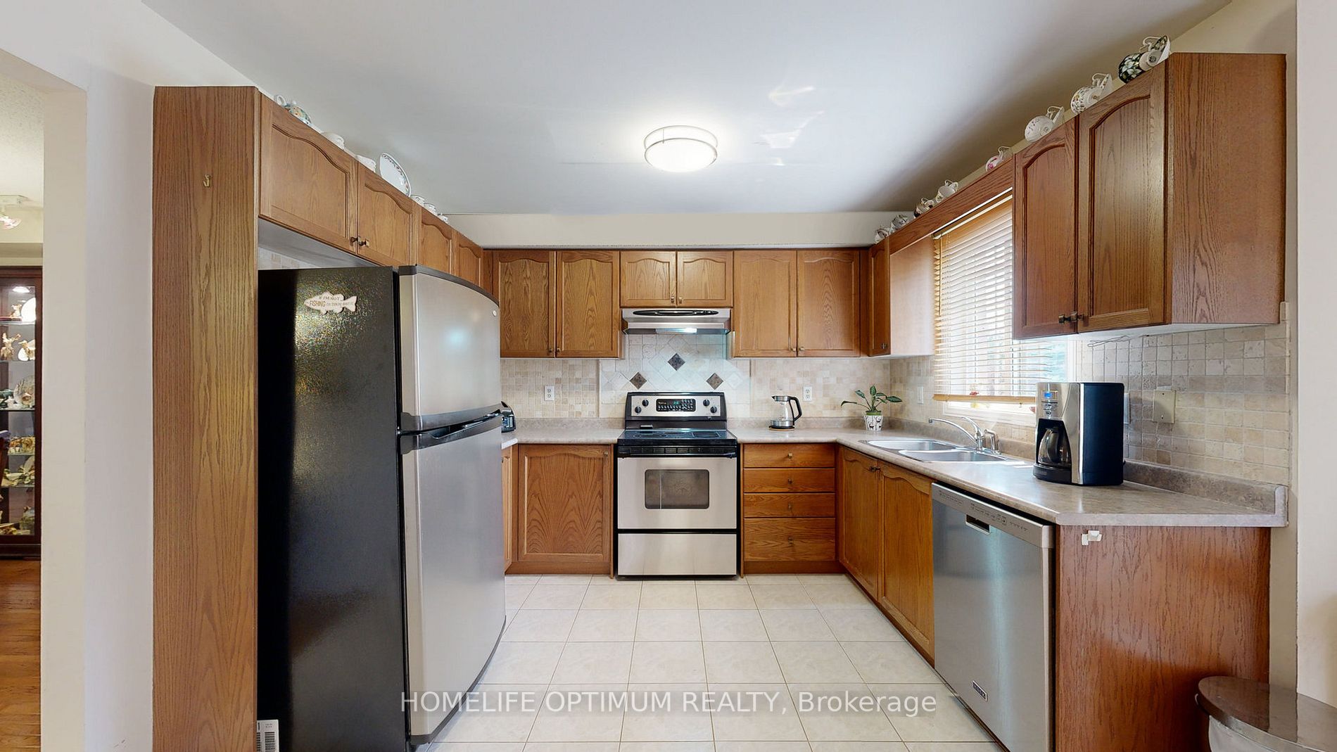 10 Delattaye Avenue
