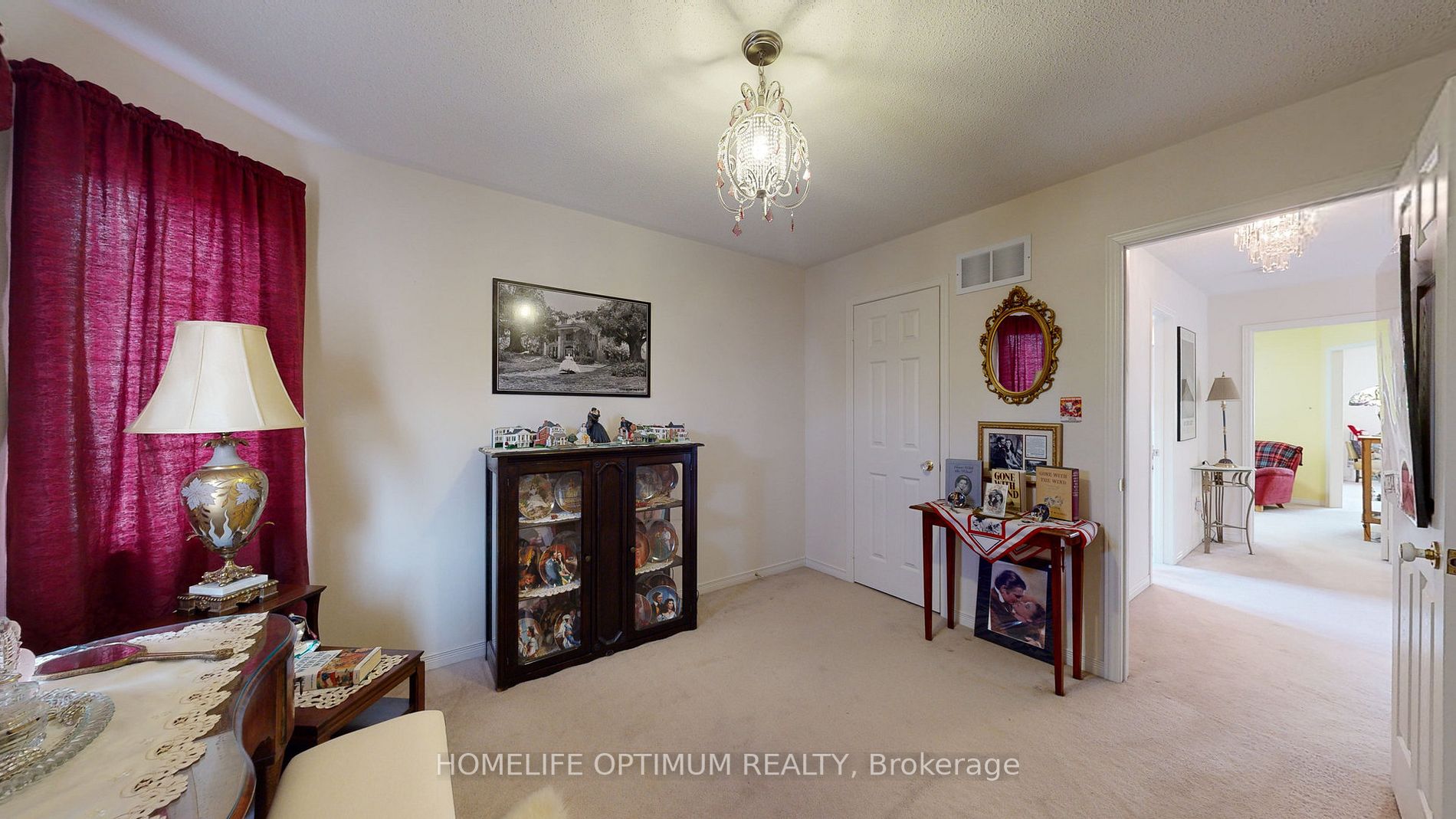 10 Delattaye Avenue