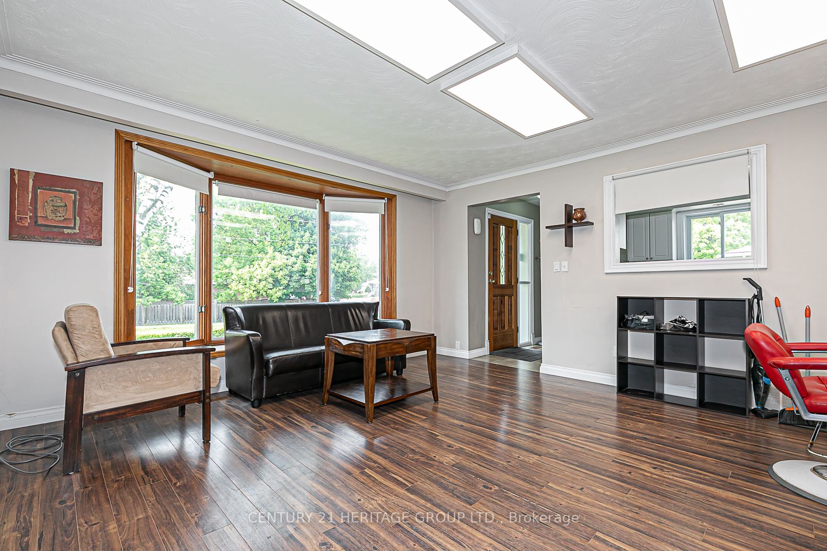 33 Aurora Heights Dr