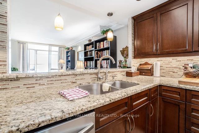 100 Observatory Lane, #807