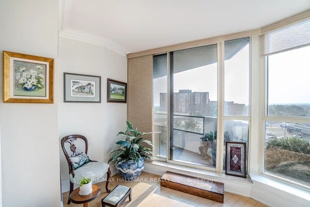 100 Observatory Lane, #807