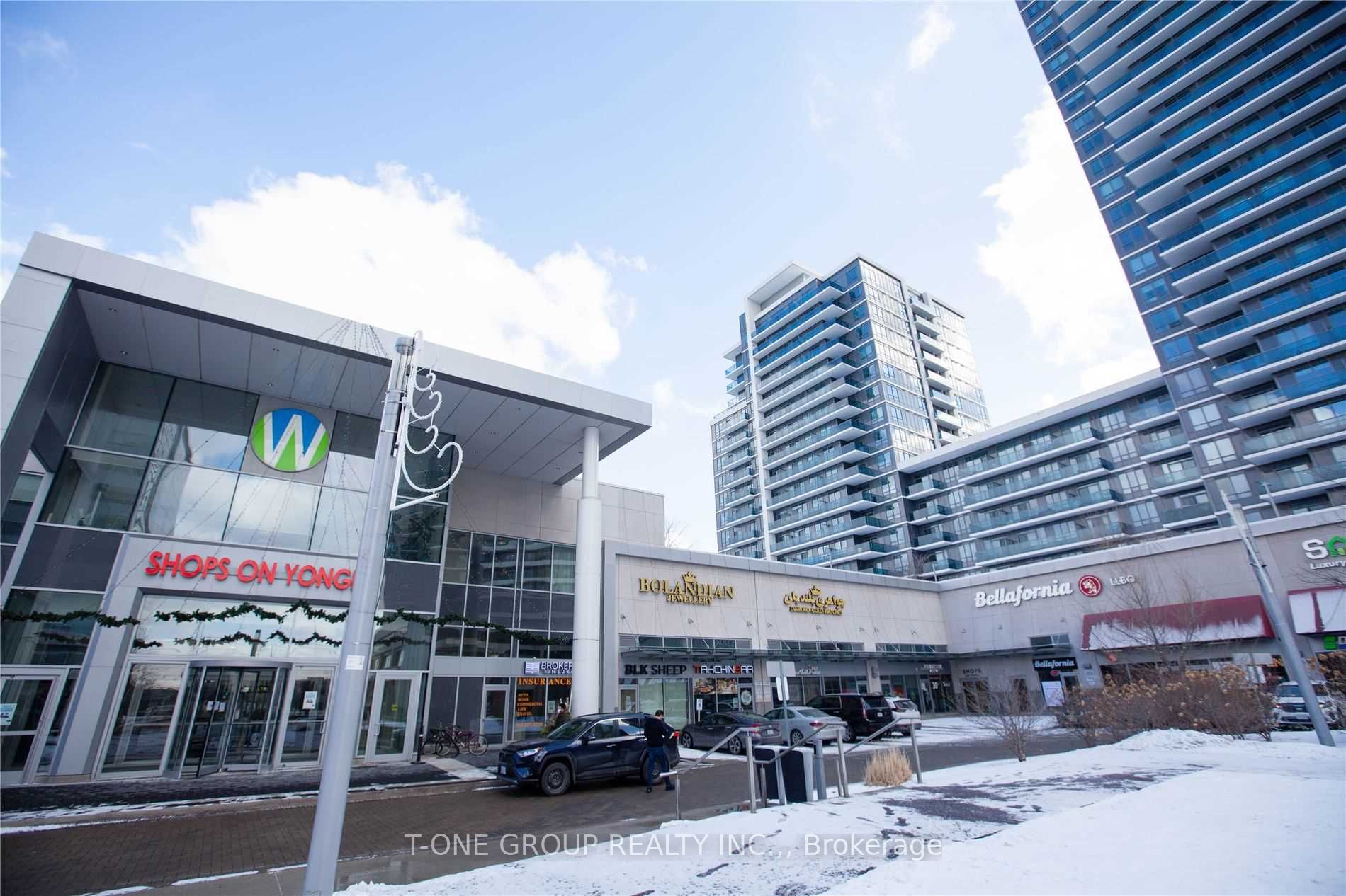 7181 Yonge St, #64