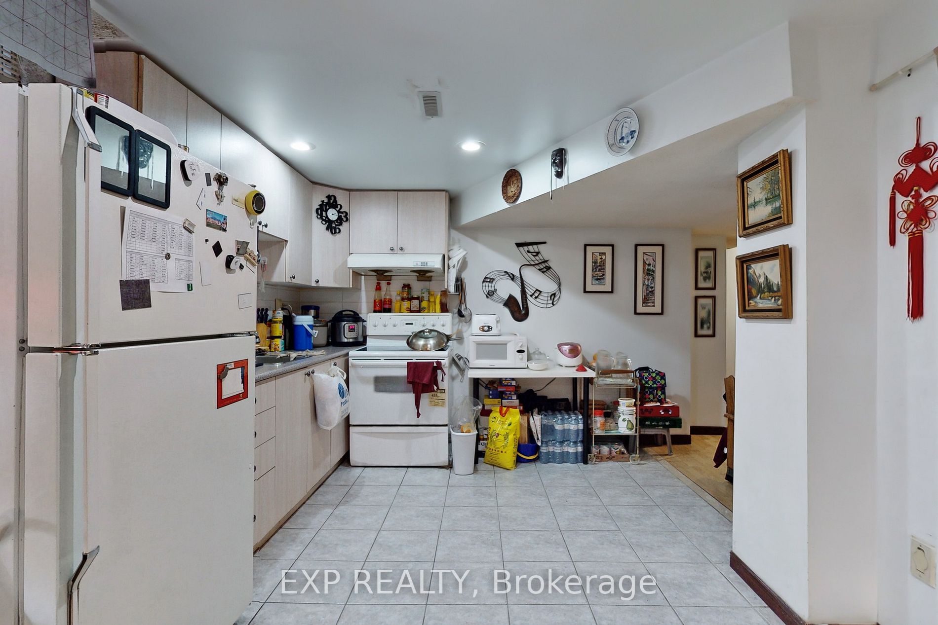81 Stirling Crescent