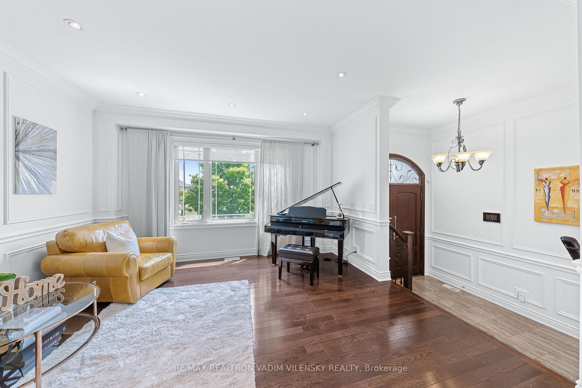 62 Nosson Pl