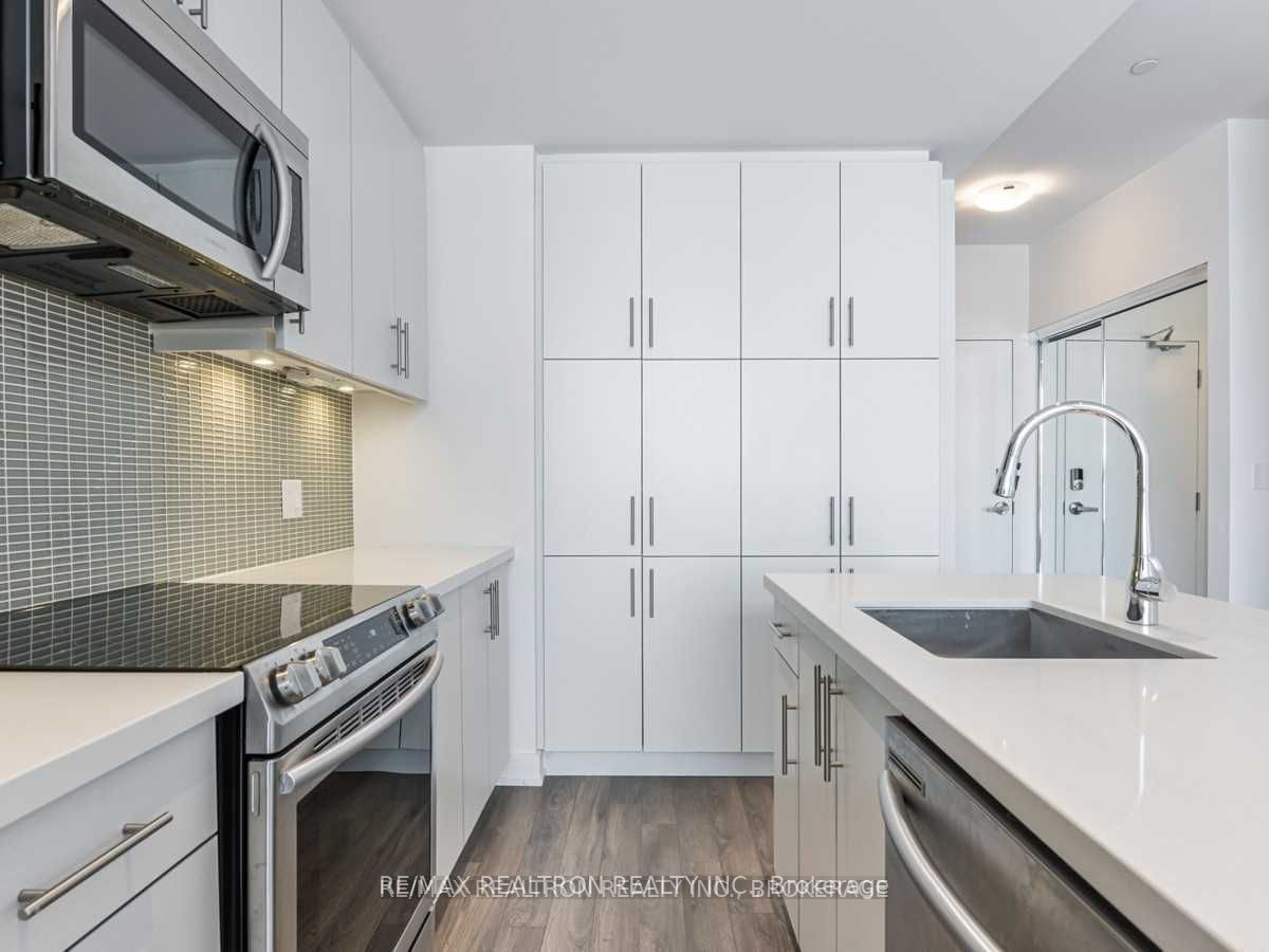 375 Sea Ray Ave, #409