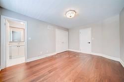 35 Dunvegan Drive