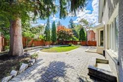 35 Dunvegan Drive