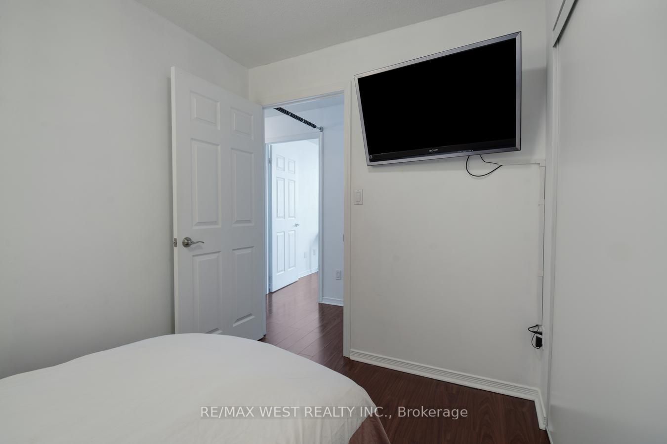 39 Oneida Cres, #Lph19