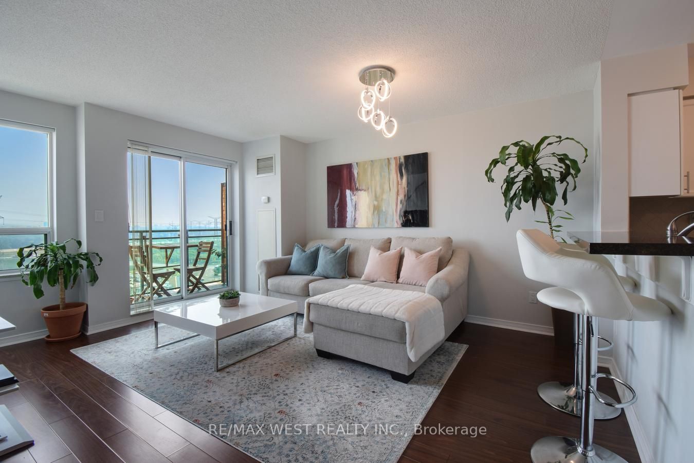 39 Oneida Cres, #Lph19