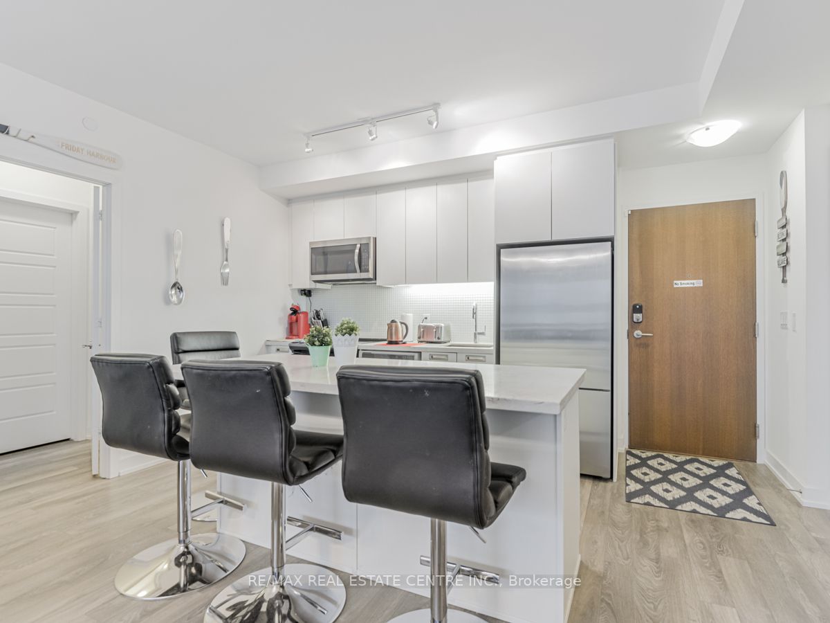 301 Sea Ray Ave, #210C
