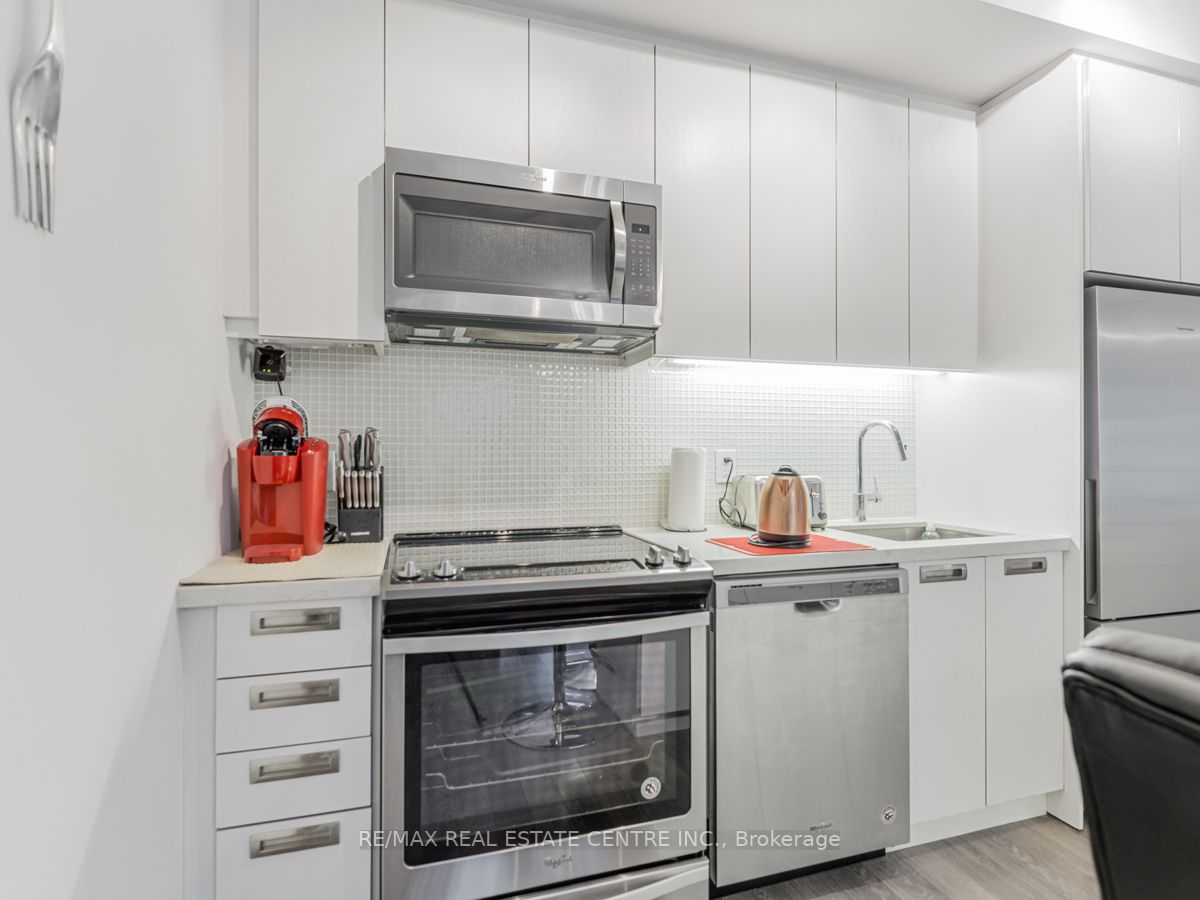 301 Sea Ray Ave, #210C
