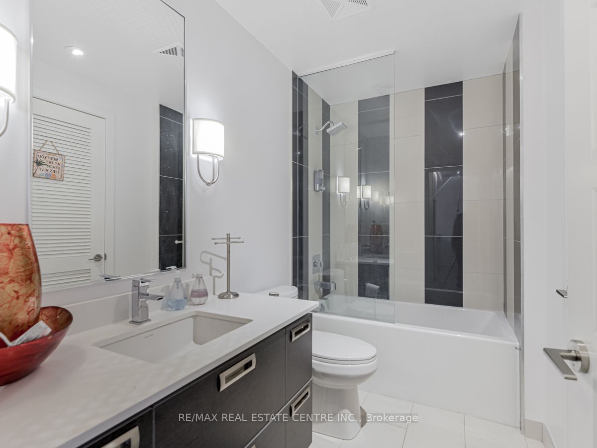 301 Sea Ray Ave, #210C