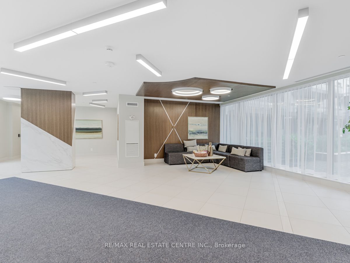 301 Sea Ray Ave, #210C