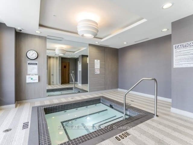 9199 Yonge Street, #517