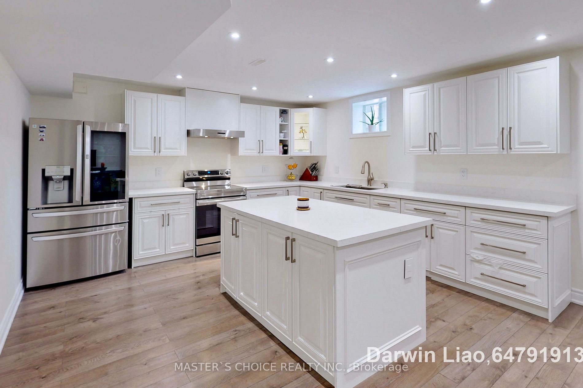 568 Elgin Mills Road W