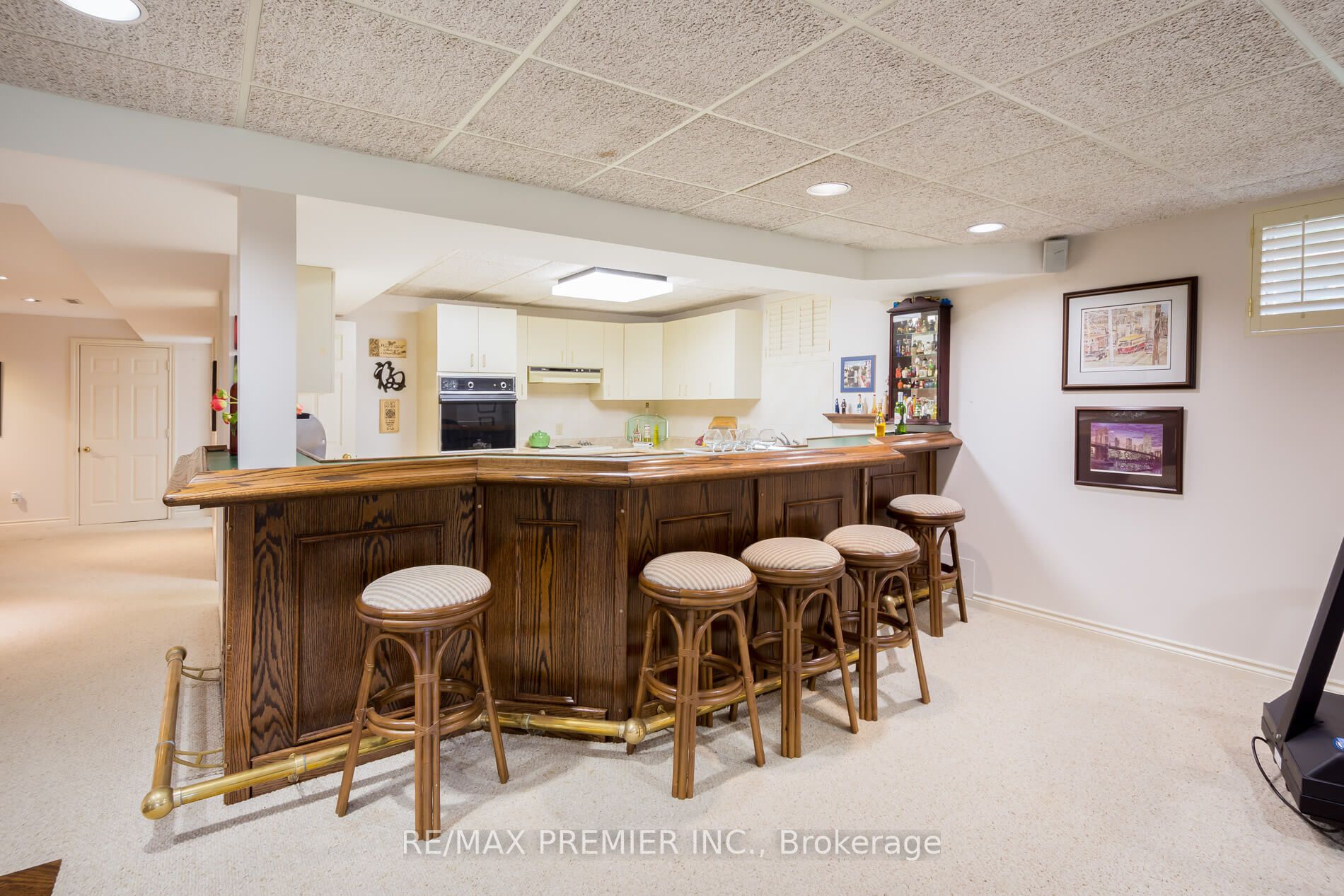 18 Squire Graham Lane