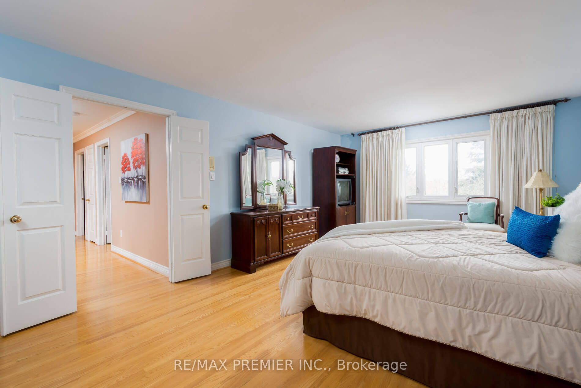 18 Squire Graham Lane