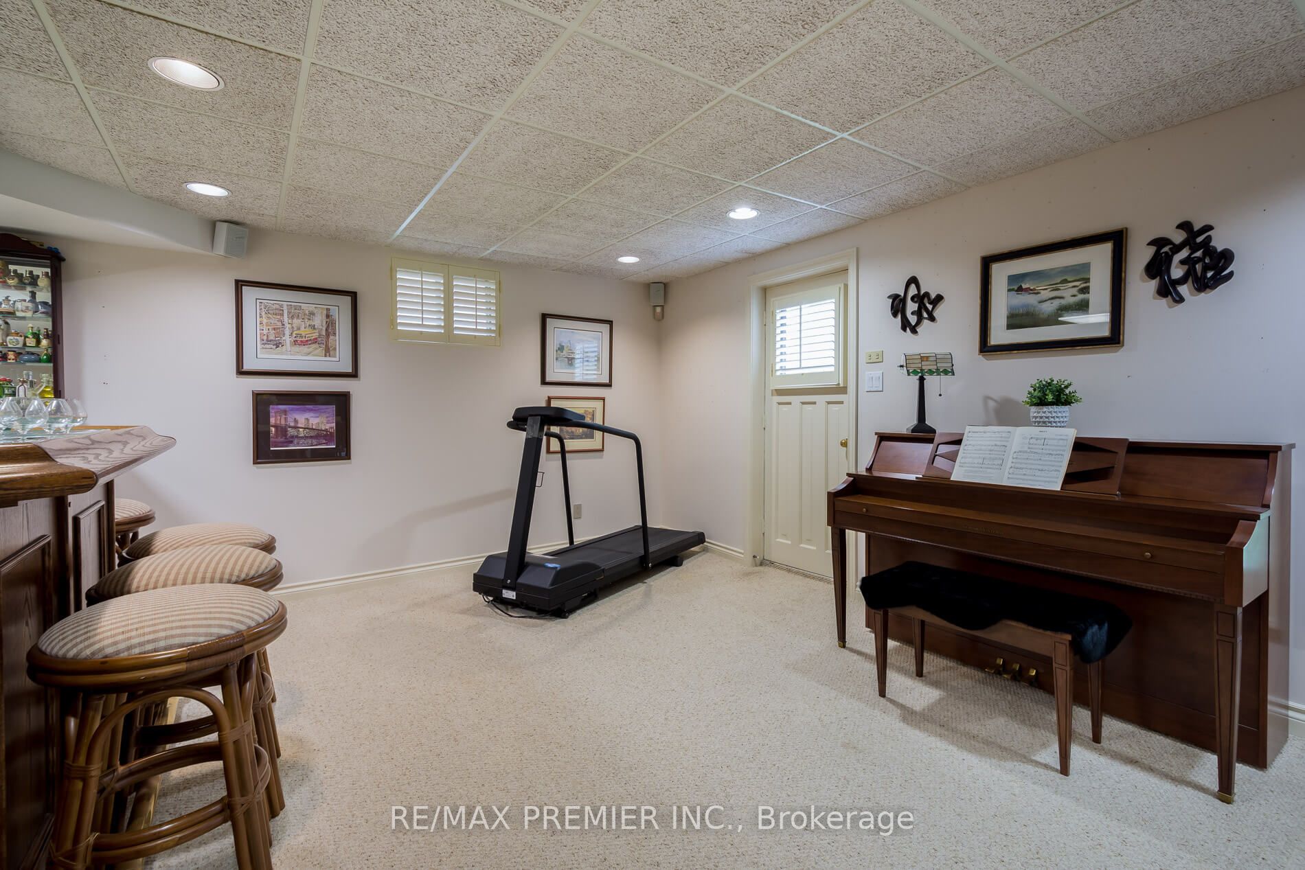 18 Squire Graham Lane