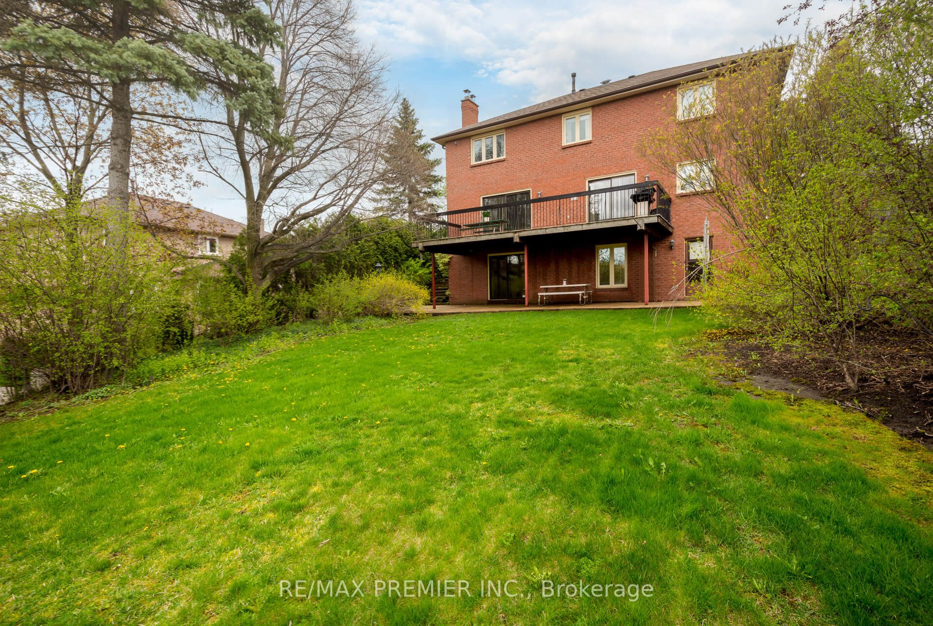 18 Squire Graham Lane