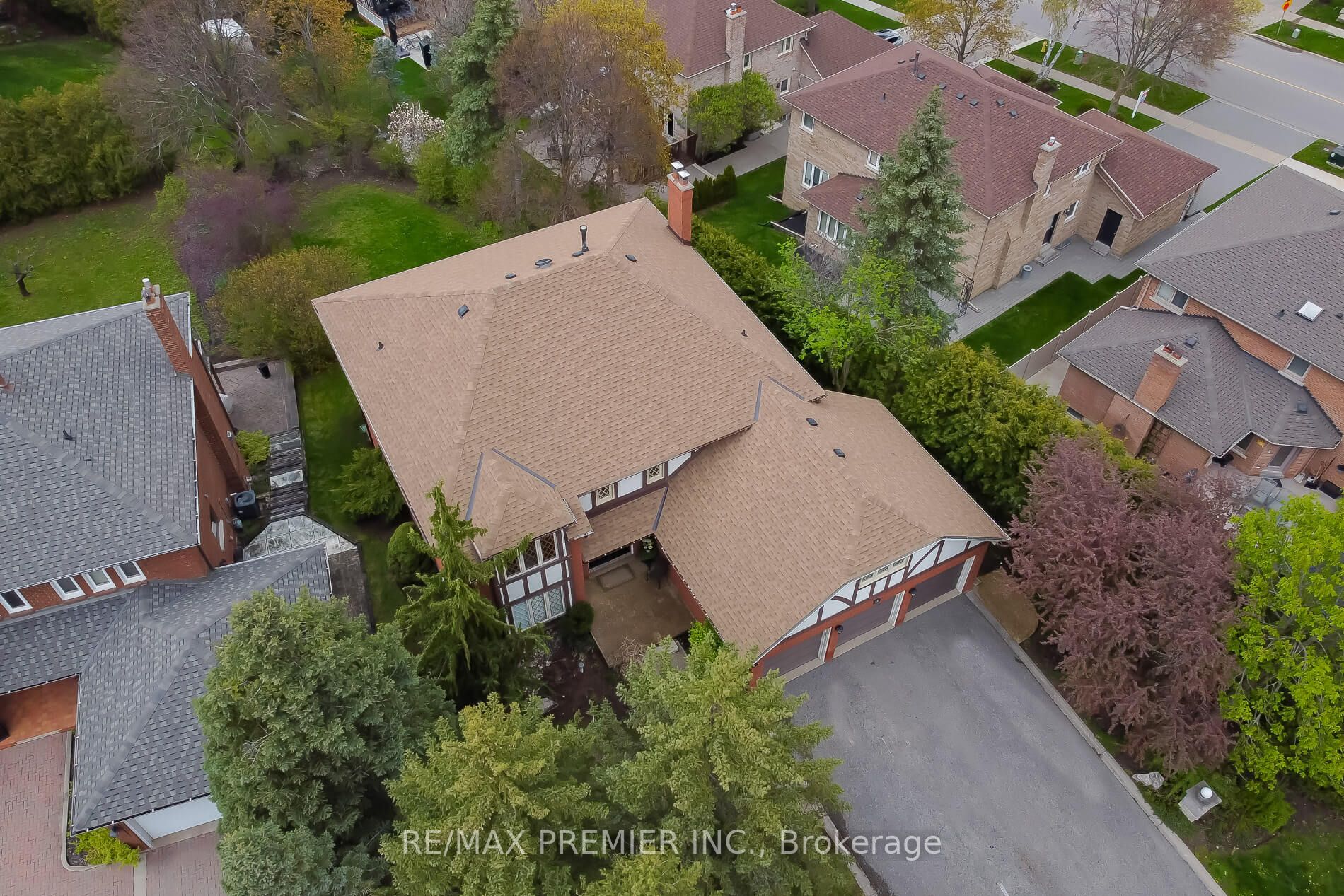 18 Squire Graham Lane