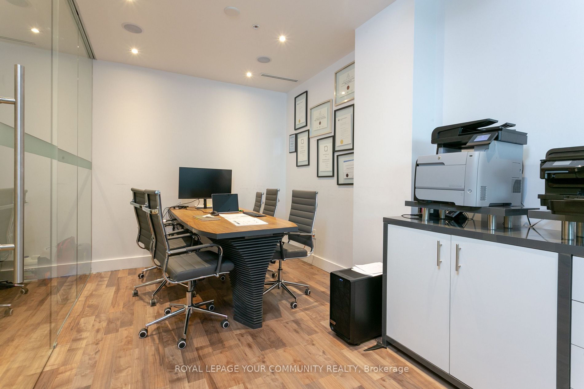 7191 Yonge St N, #808