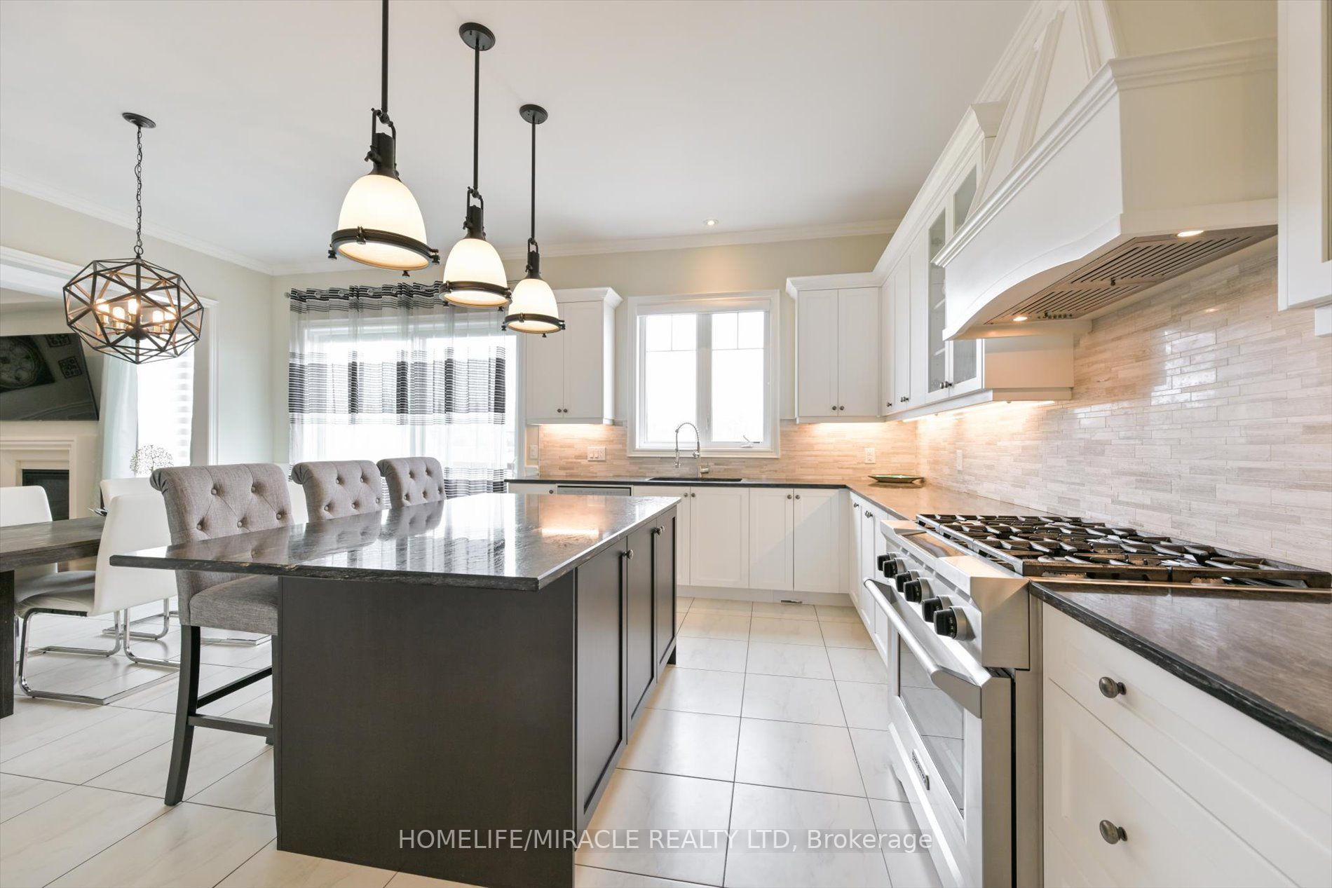 51 Port Royal Ave