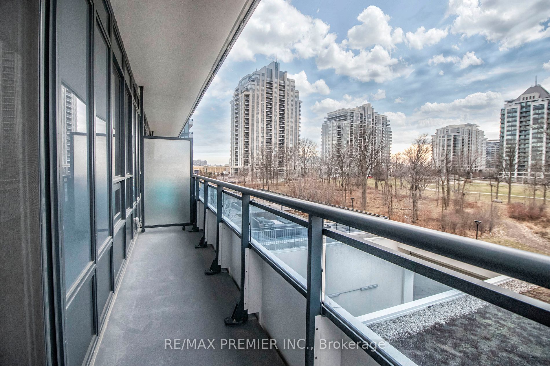 7900 Bathurst St, #331
