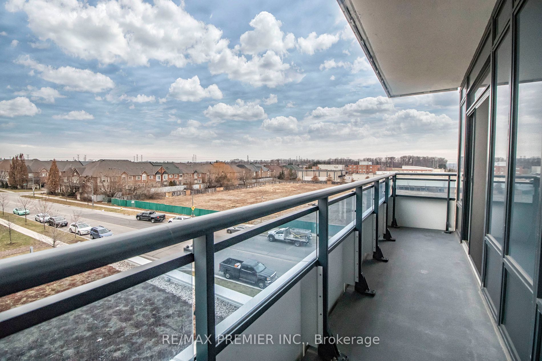7900 Bathurst St, #331