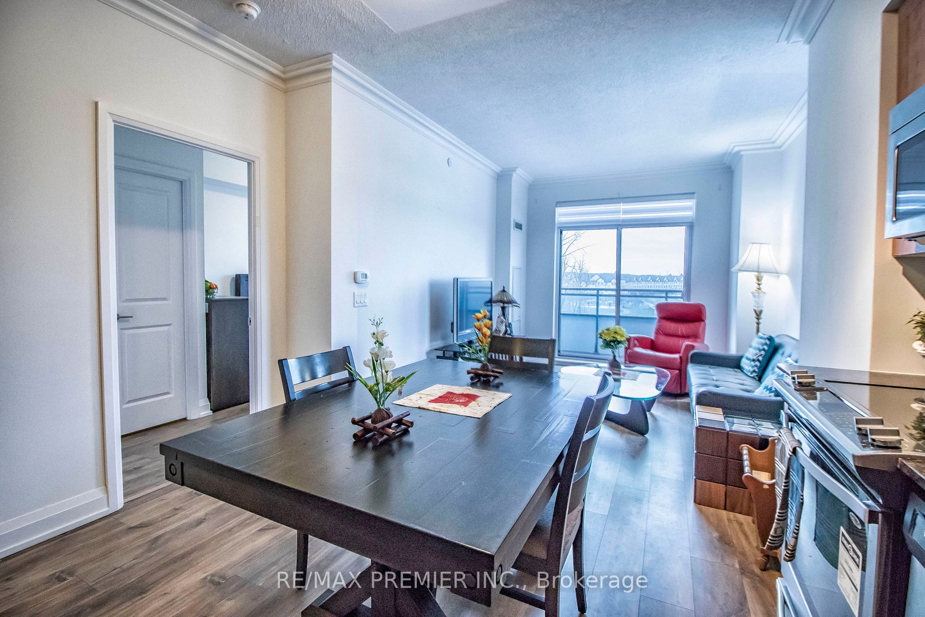 7900 Bathurst St, #331