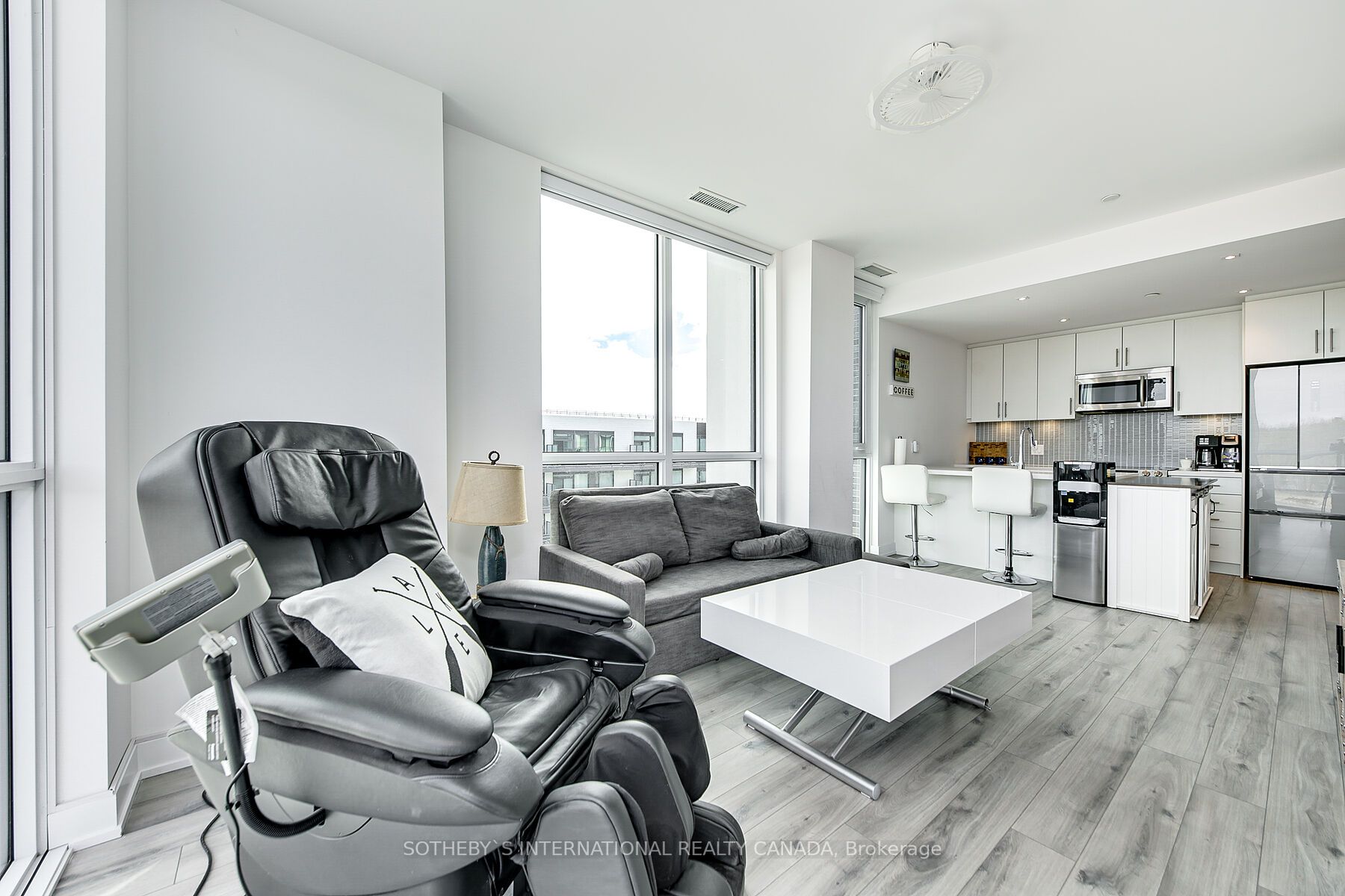 375 Sea Ray Ave, #410
