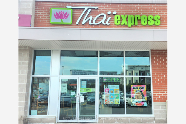 9342 Bathurst St, Vaughan
